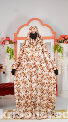 Salah long khimar